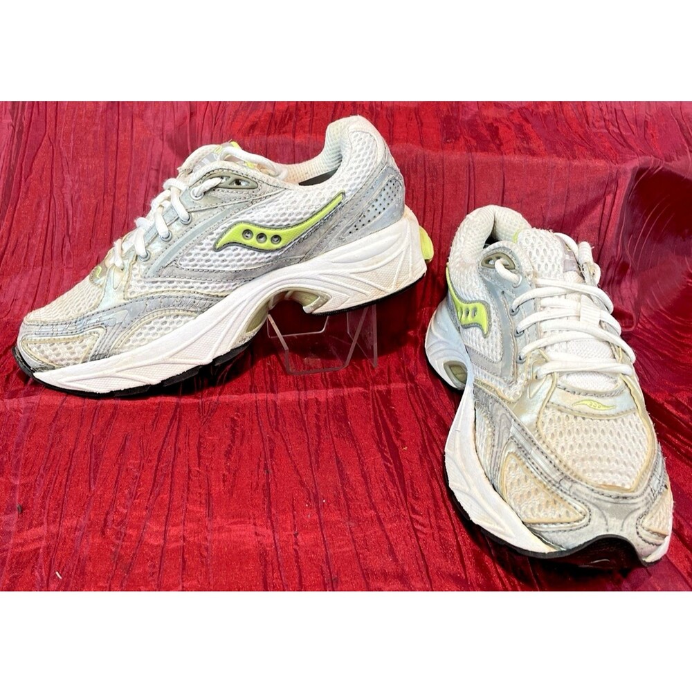 Womens Saucony Trigon 3 White/Silver Running Shoes Sneakers #1768-1 sz 6.5